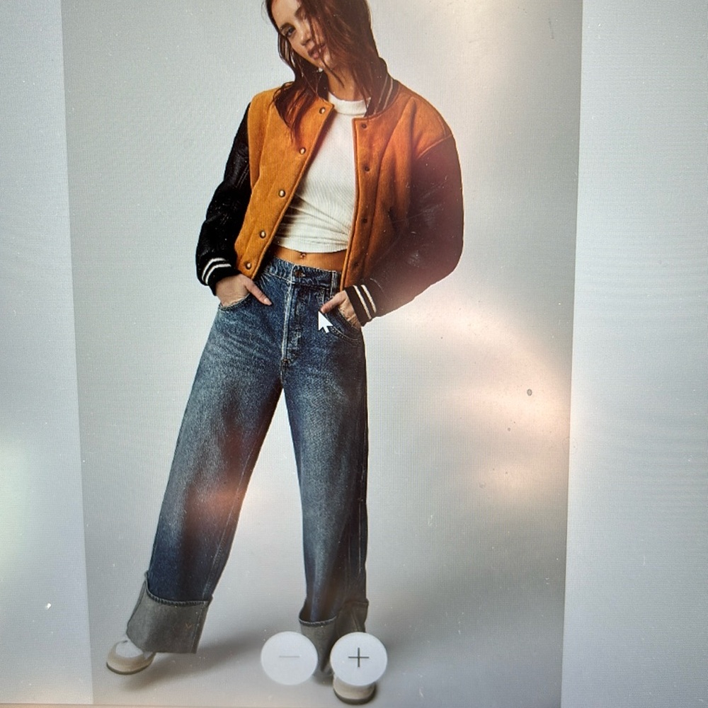 NWT- We The Free Final Countdown Cuffed Low-rise Boyfriend Jeans